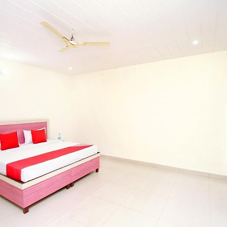 Oyo Flagship Armaan Resort Shāhpur Eksteriør bilde