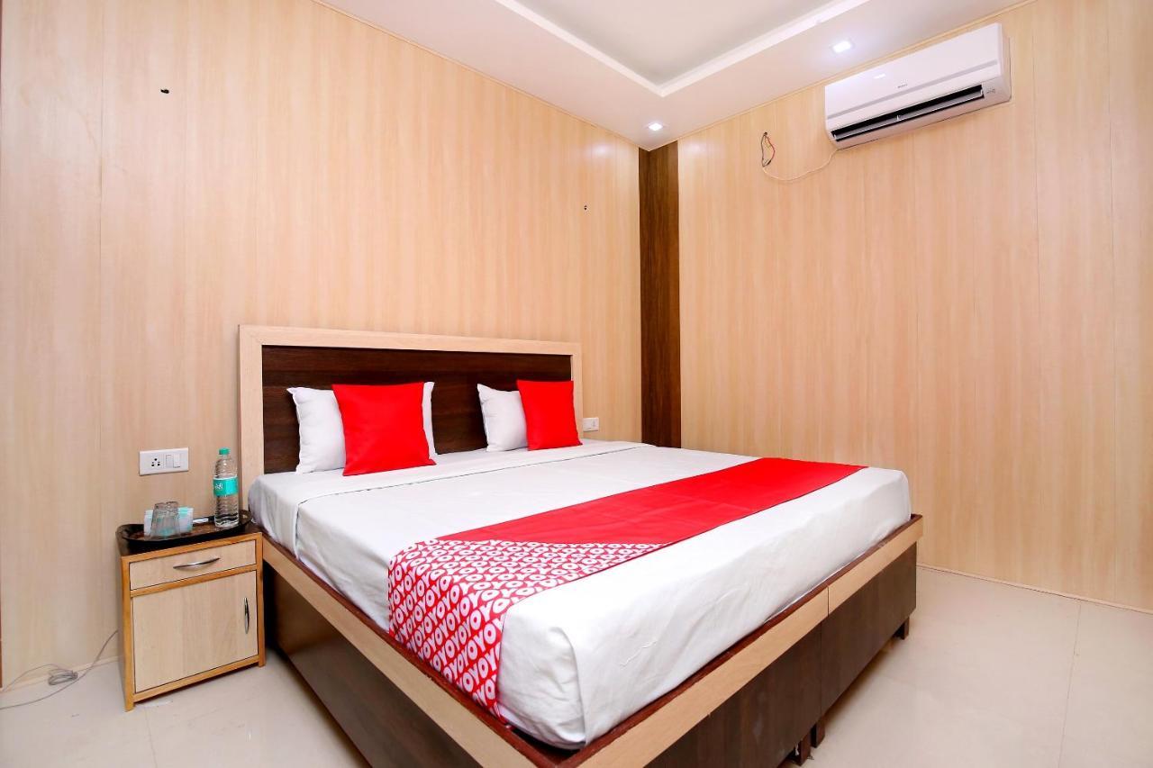 Oyo Flagship Armaan Resort Shāhpur Eksteriør bilde